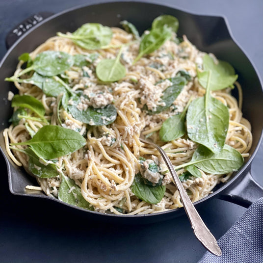 Spagetti tofu mártással
