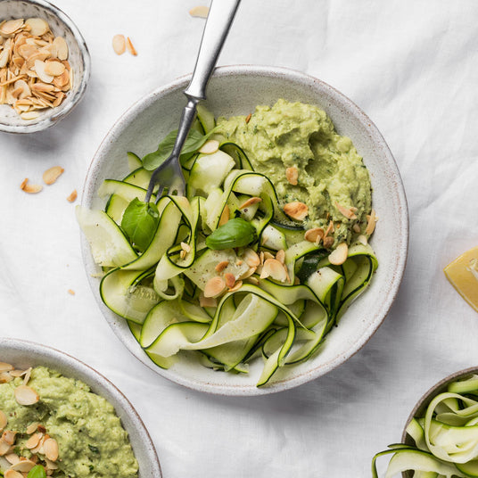 Zoodles avokádó szósszal