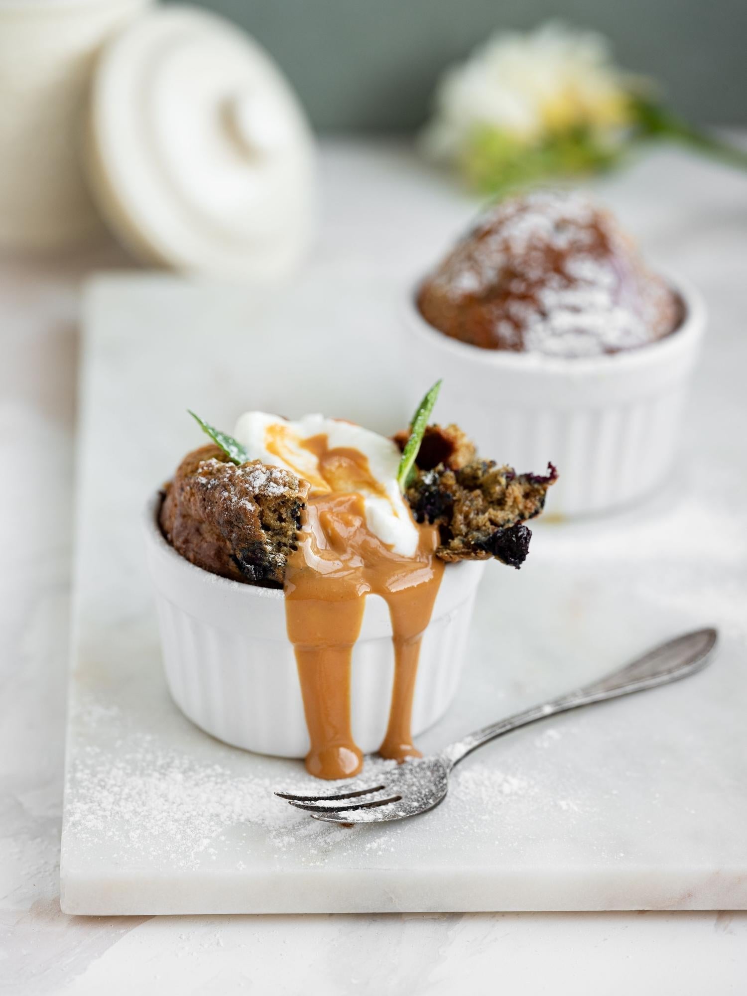 Áfonyás bögrés muffin