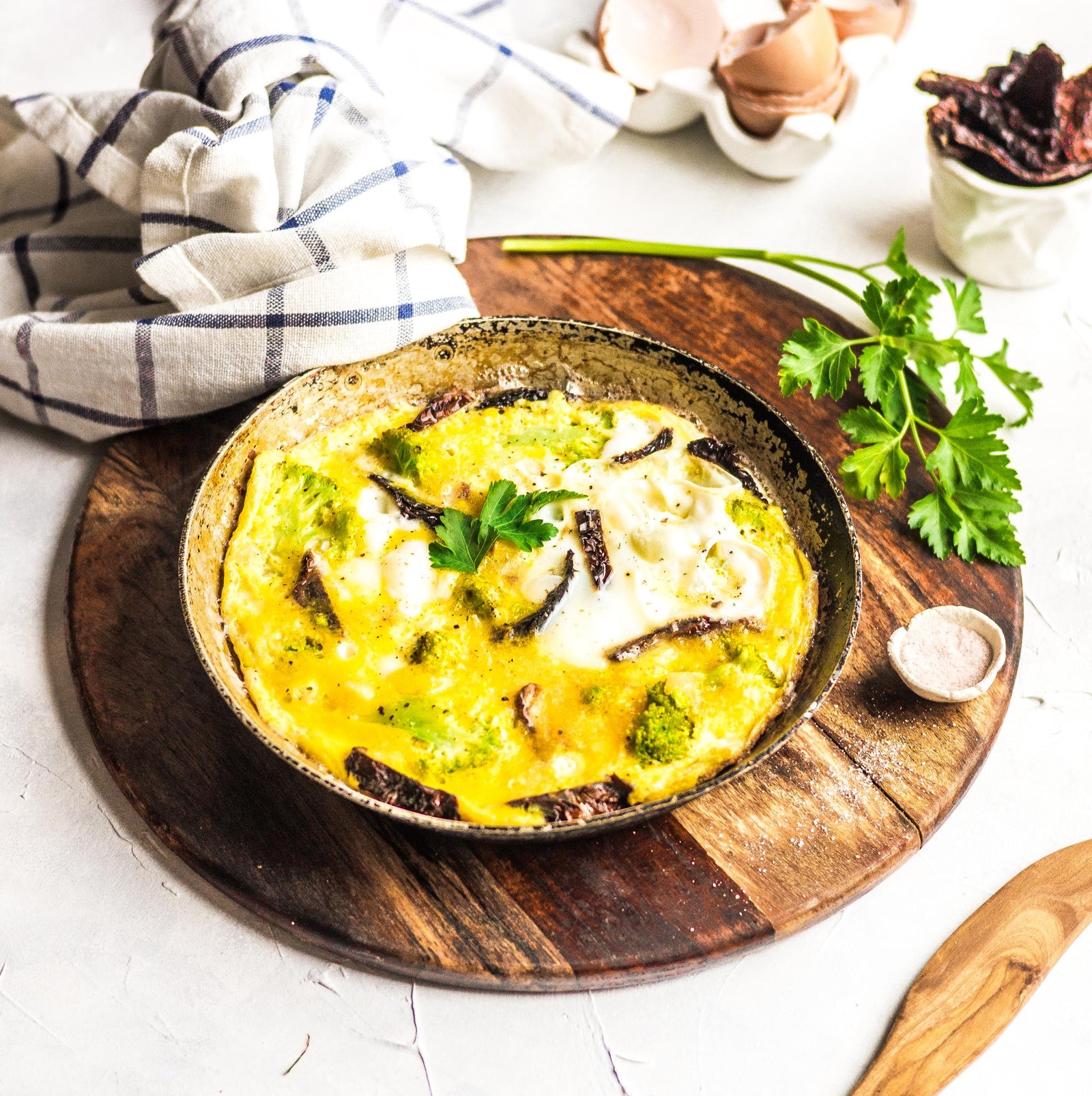 Brokkolis frittata
