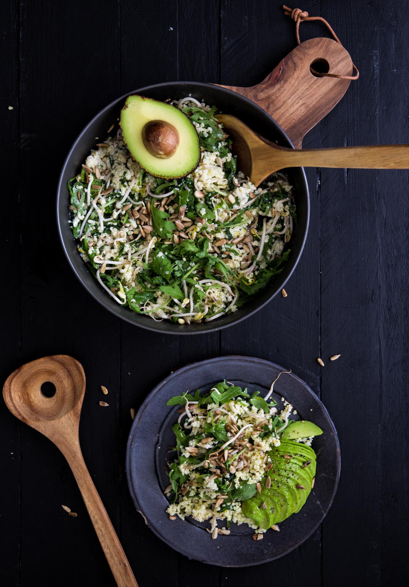 Kölessaláta metélőhagymás öntettel