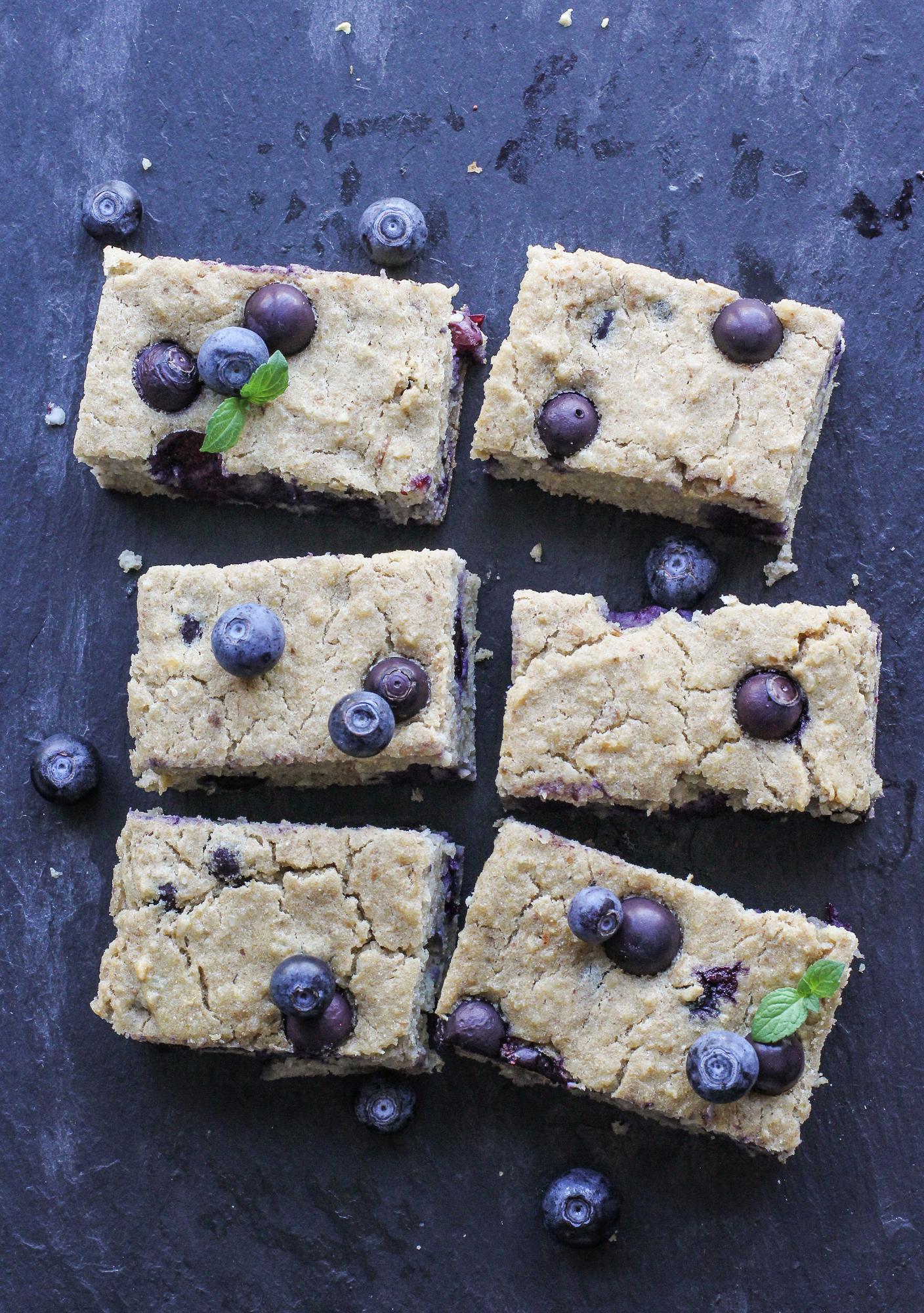 Csicseriborsó lepény áfonyával