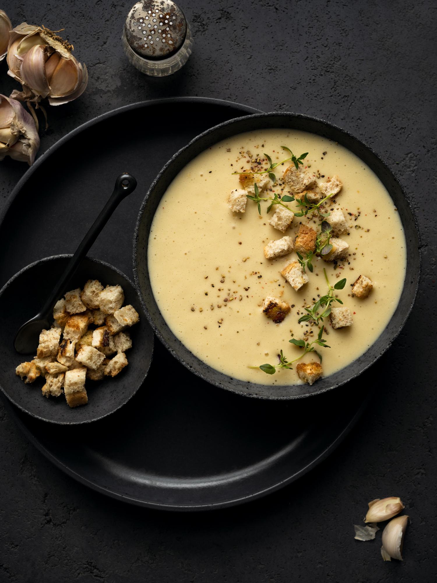 Krémes fokhagymás leves