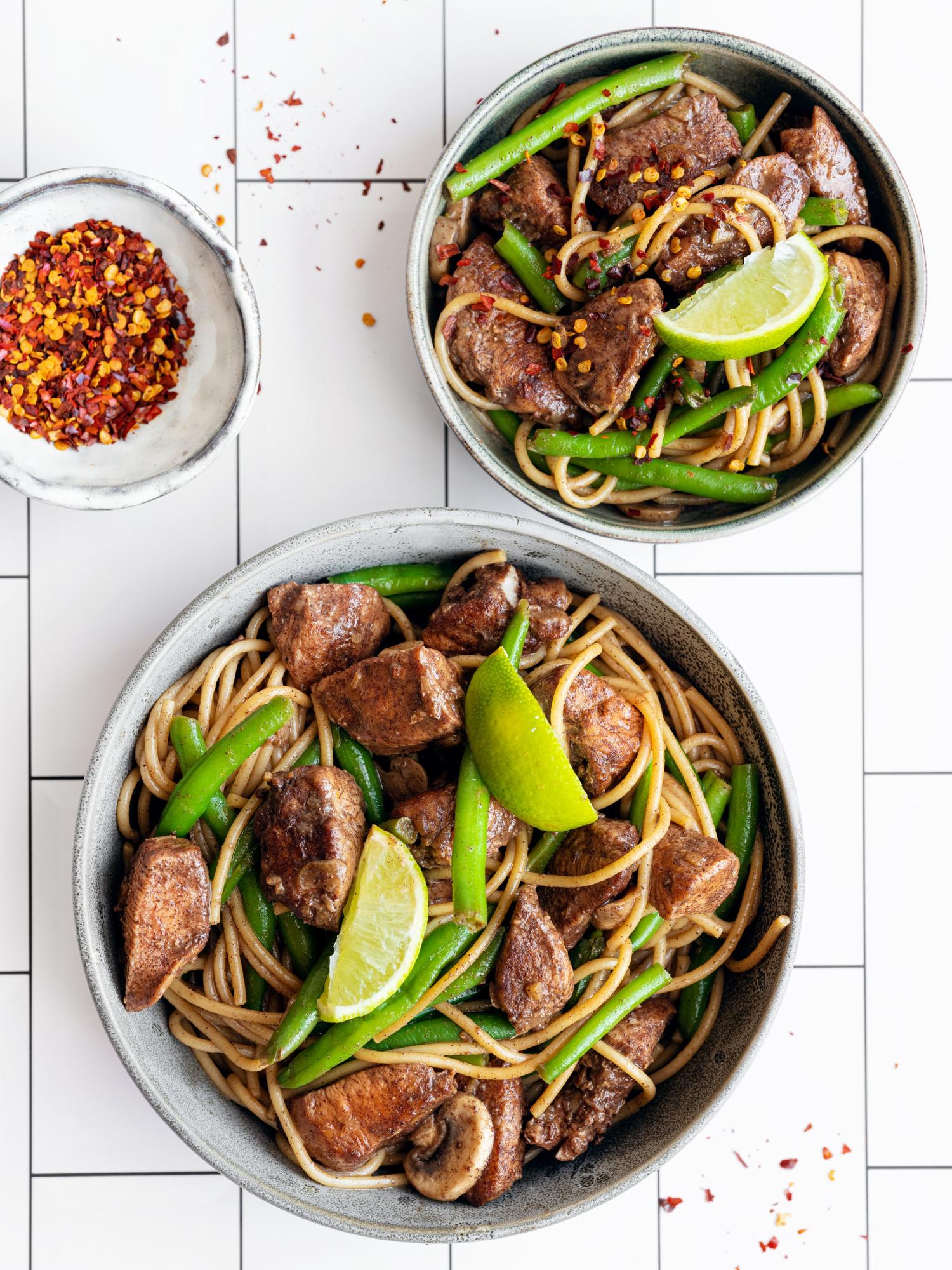 Csirkés chow mein