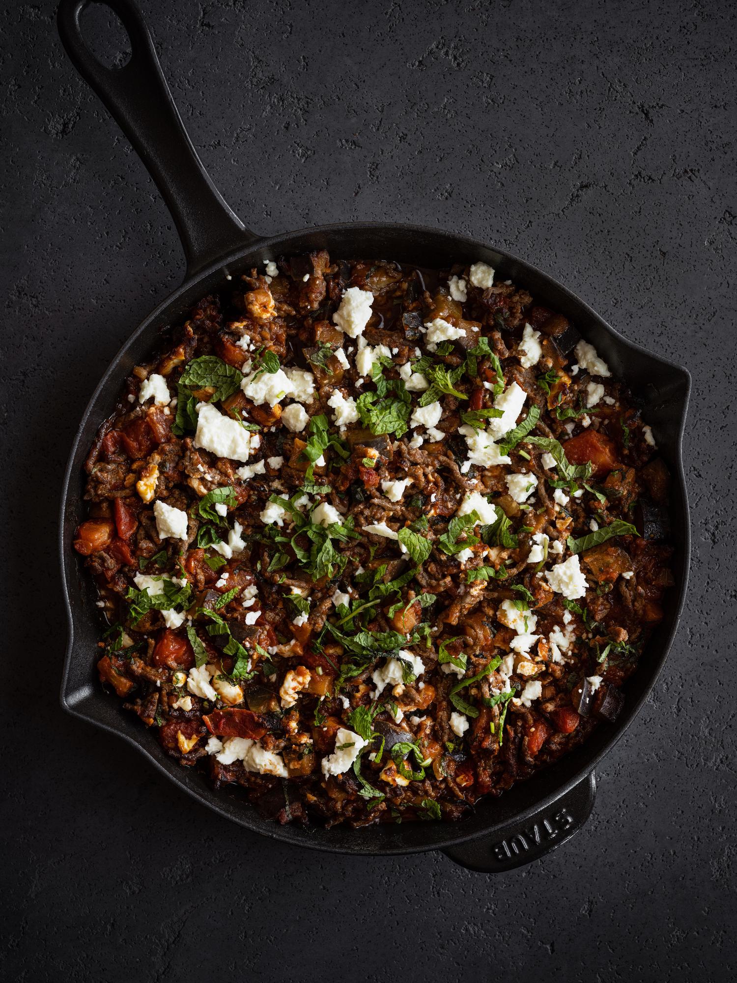 Sütőben sült marhahús feta sajttal