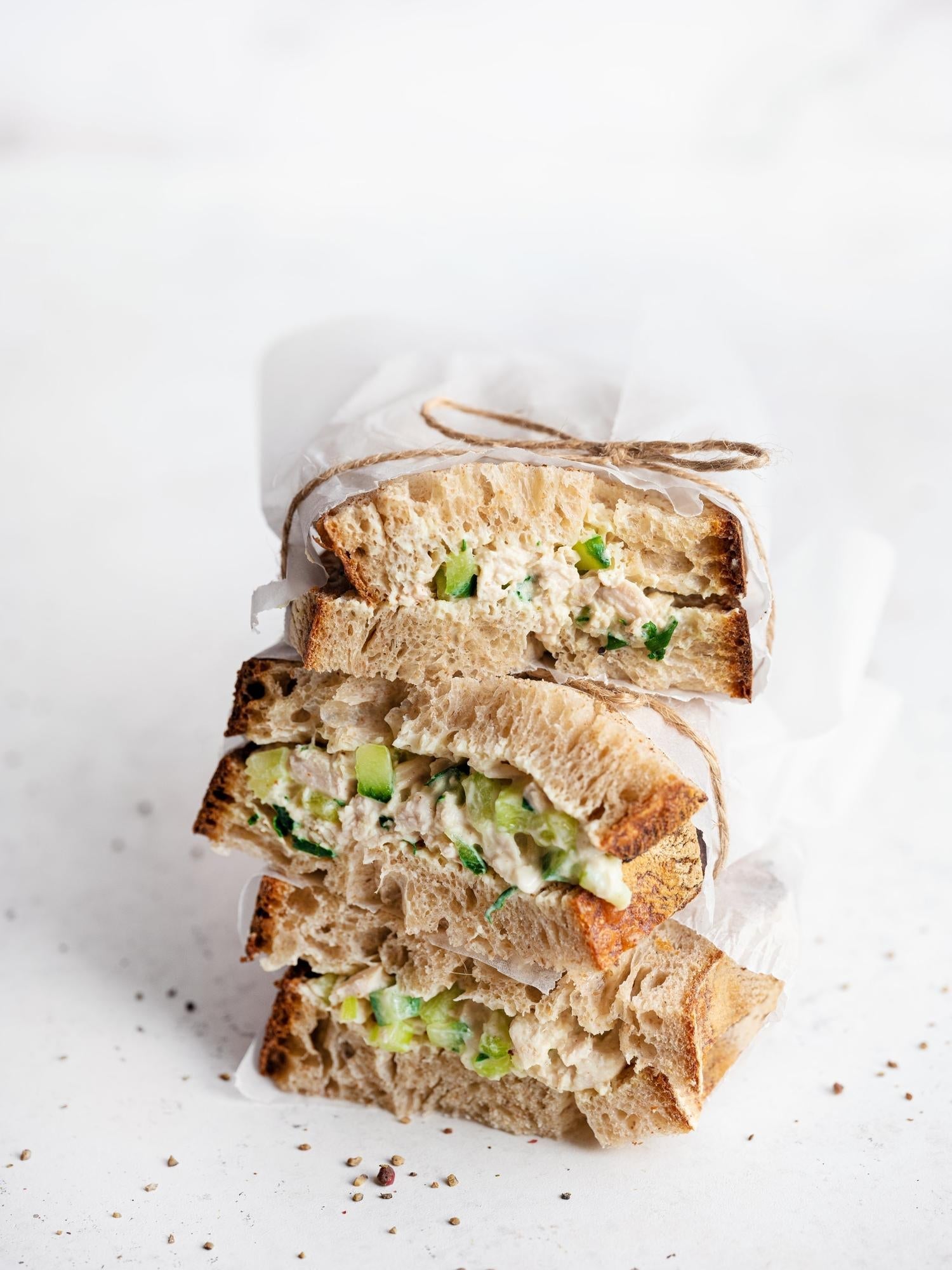 Szendvics csirkesalátával