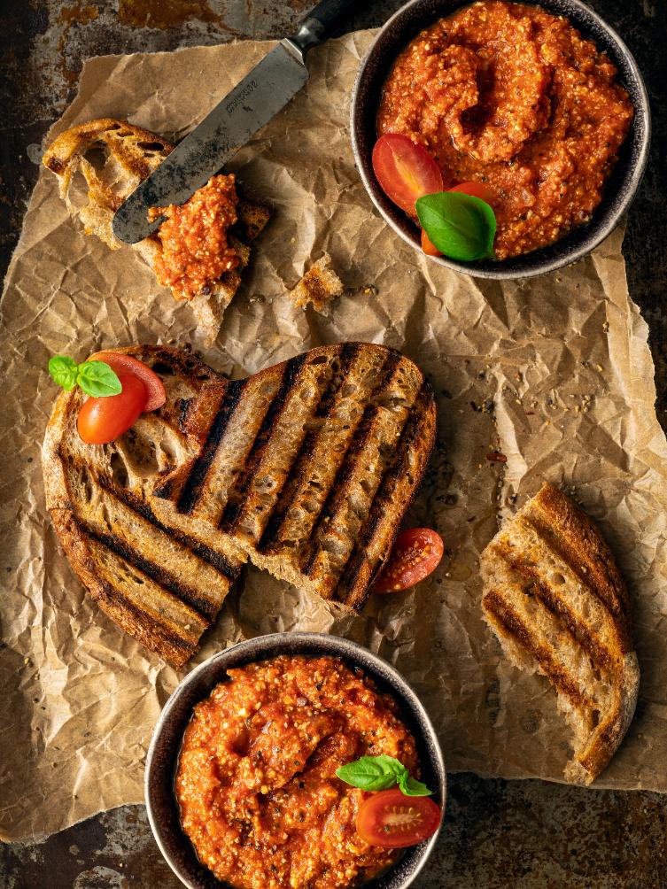 Sült paradicsomos tapenade