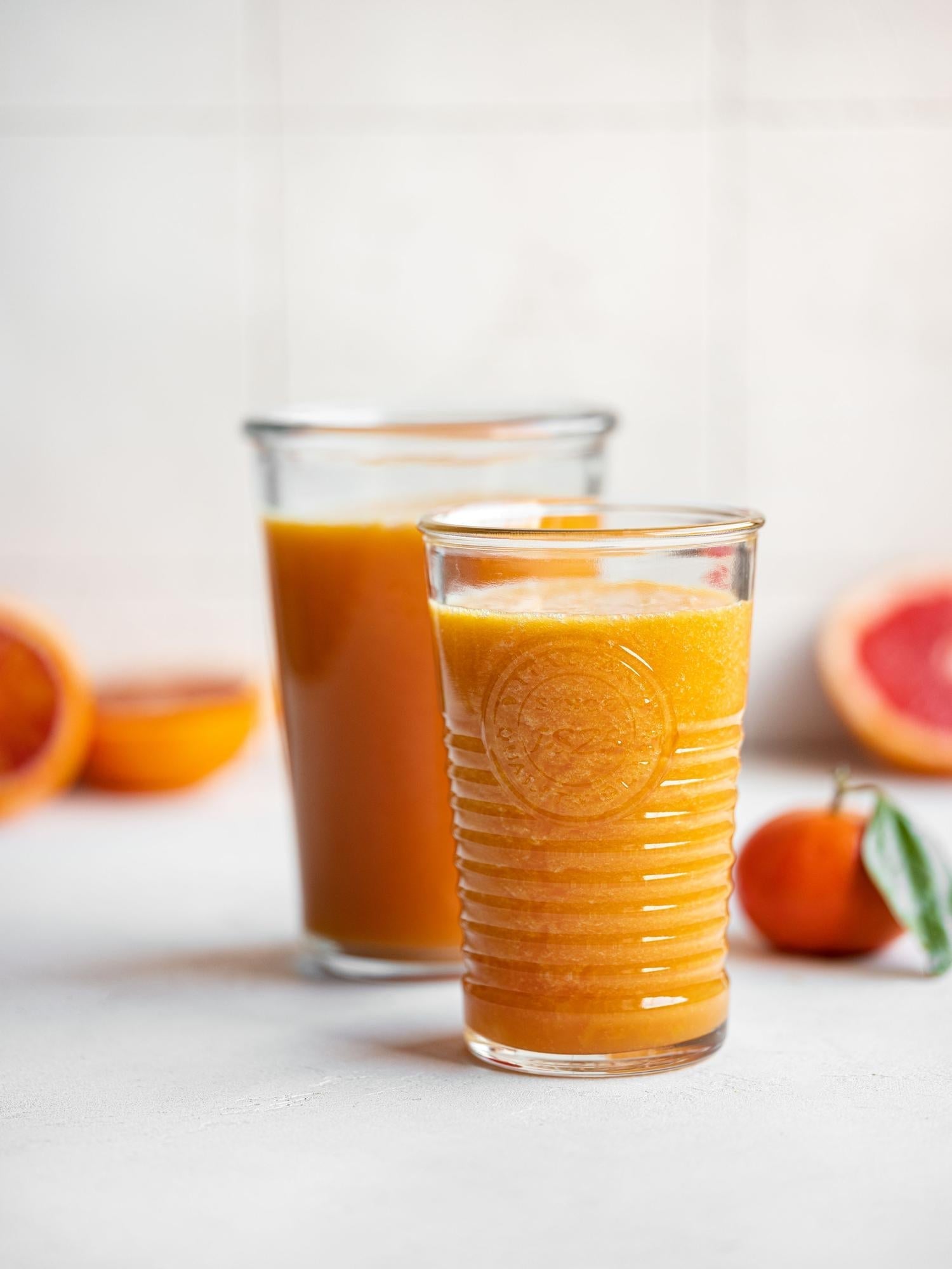 Vitamindús citrusos smoothie kurkumával