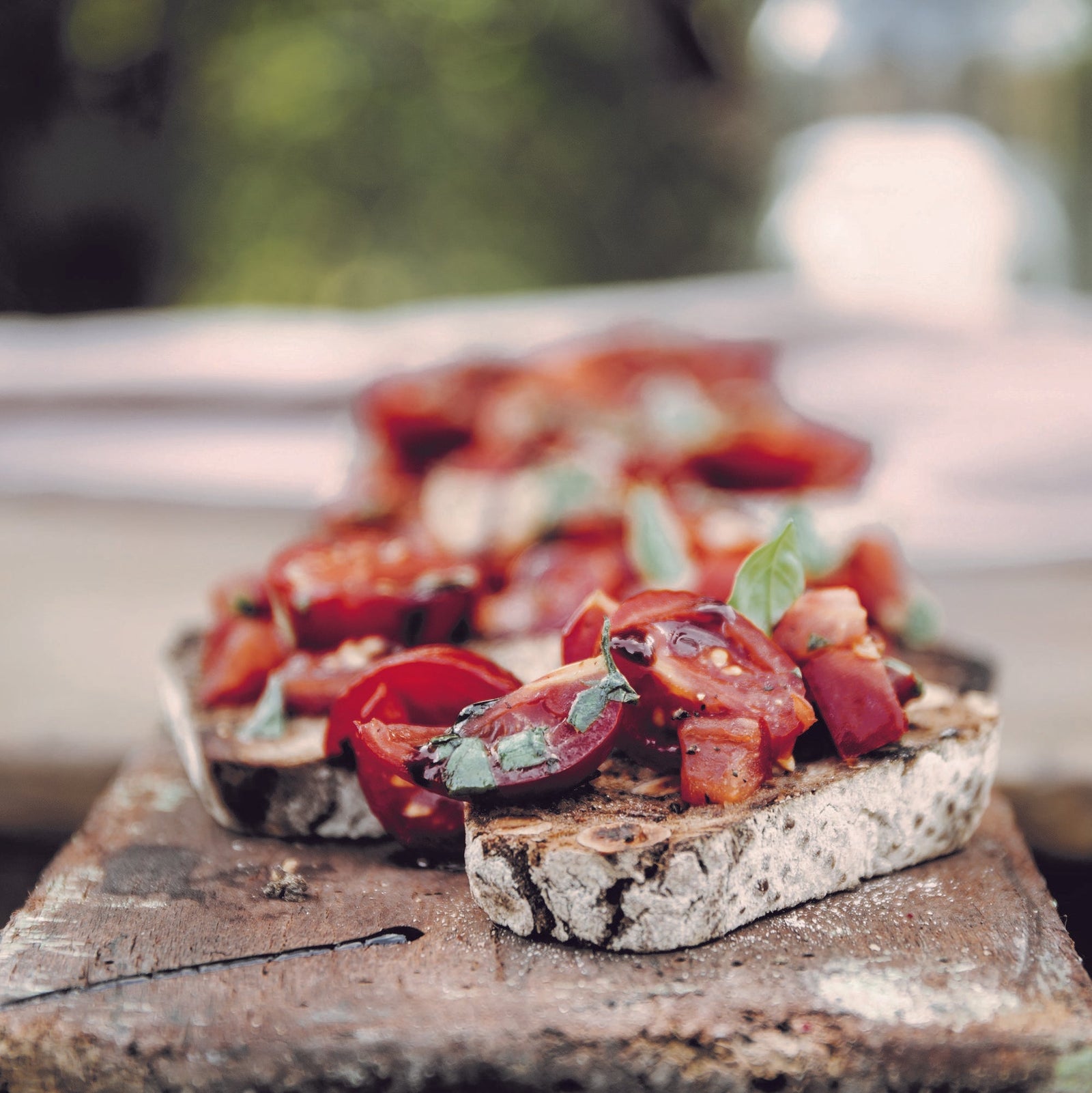 Teljes kiőrlésű bruschetta