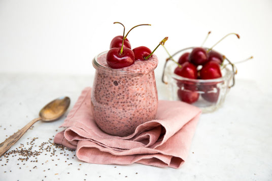 Chia puding cseresznyével