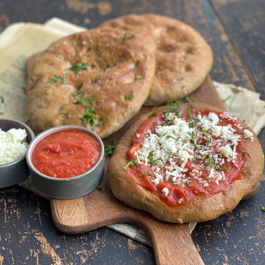 Teljes kiőrlésű lángos gyors házi ketchuppal